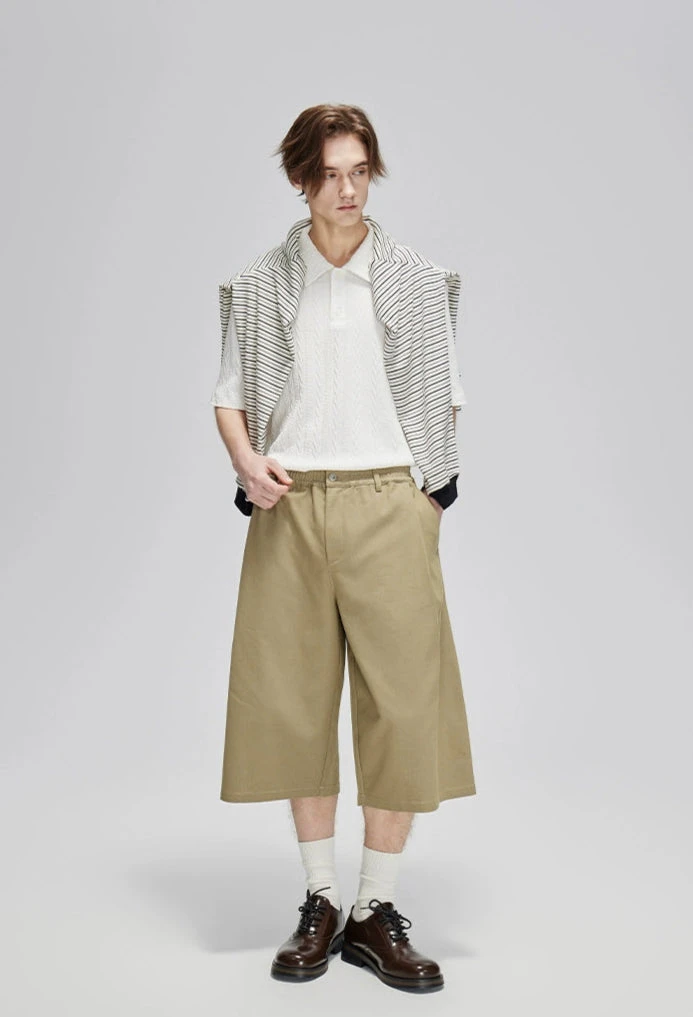 Elastic Waist Wide Leg Pleated Longline Bermuda Shorts 5 Elastic Waist Wide Leg Pleated Longline Bermuda Shorts - Image 5