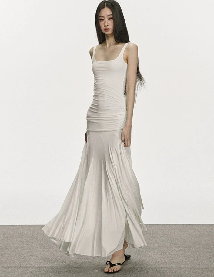 Ruched Spaghetti Strap Maxi Dress With Flared Hem 2 Ruched Spaghetti Strap Maxi Dress With Flared Hem - Image 2