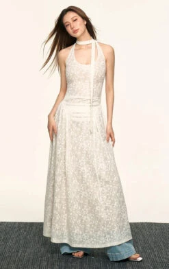 Sheer Floral Halter Neck Maxi Dress With Ruched Front And Scarf Detail -Modern Wear Shop imgi 35 O1CN01GsIEwj1rwp2qbPhgh 2215877315696